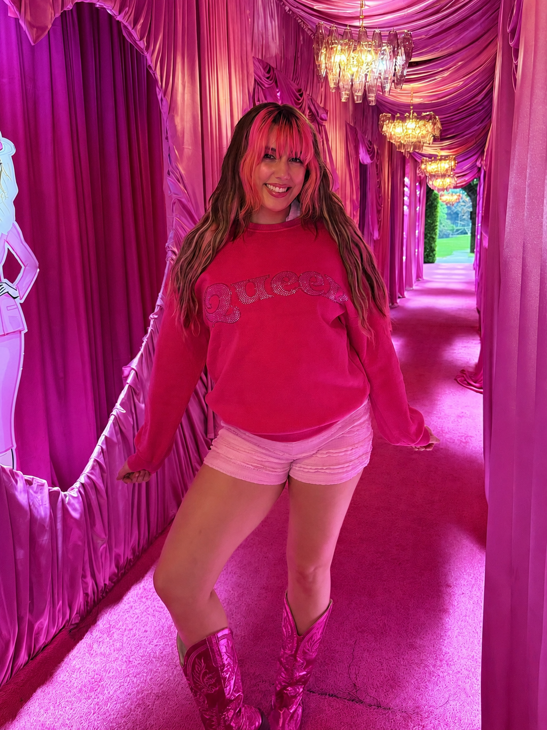 ICONIC QUEEN JUMPER