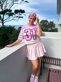 "Strawberry Cream" QUEENS Sport Style Short Sleeved Tee